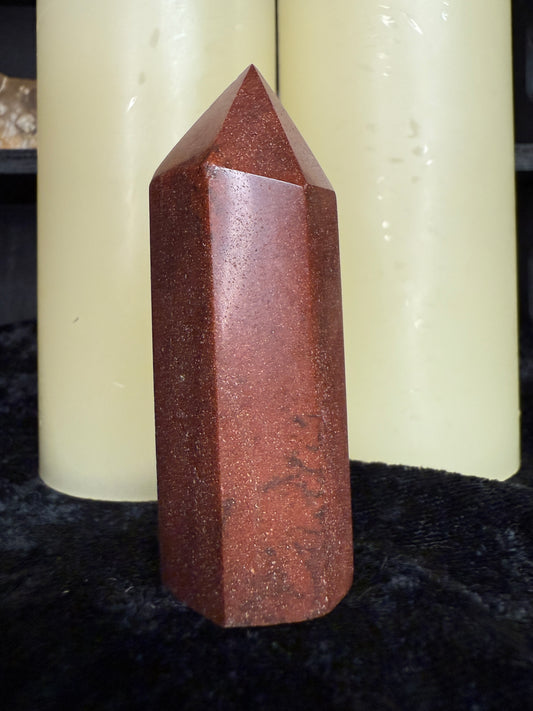 Red dendritic jasper tower