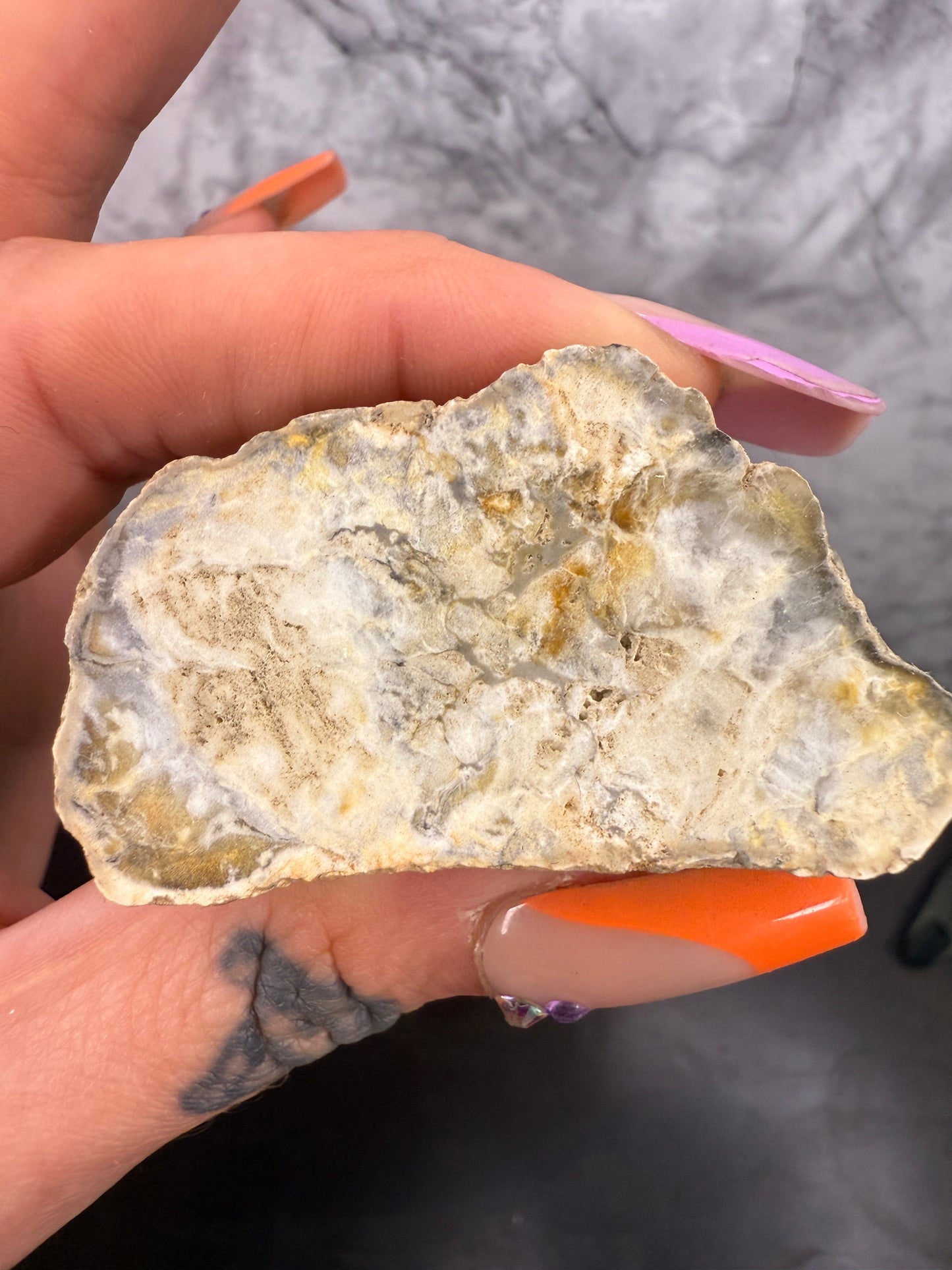 “Floral” blue and orange agate